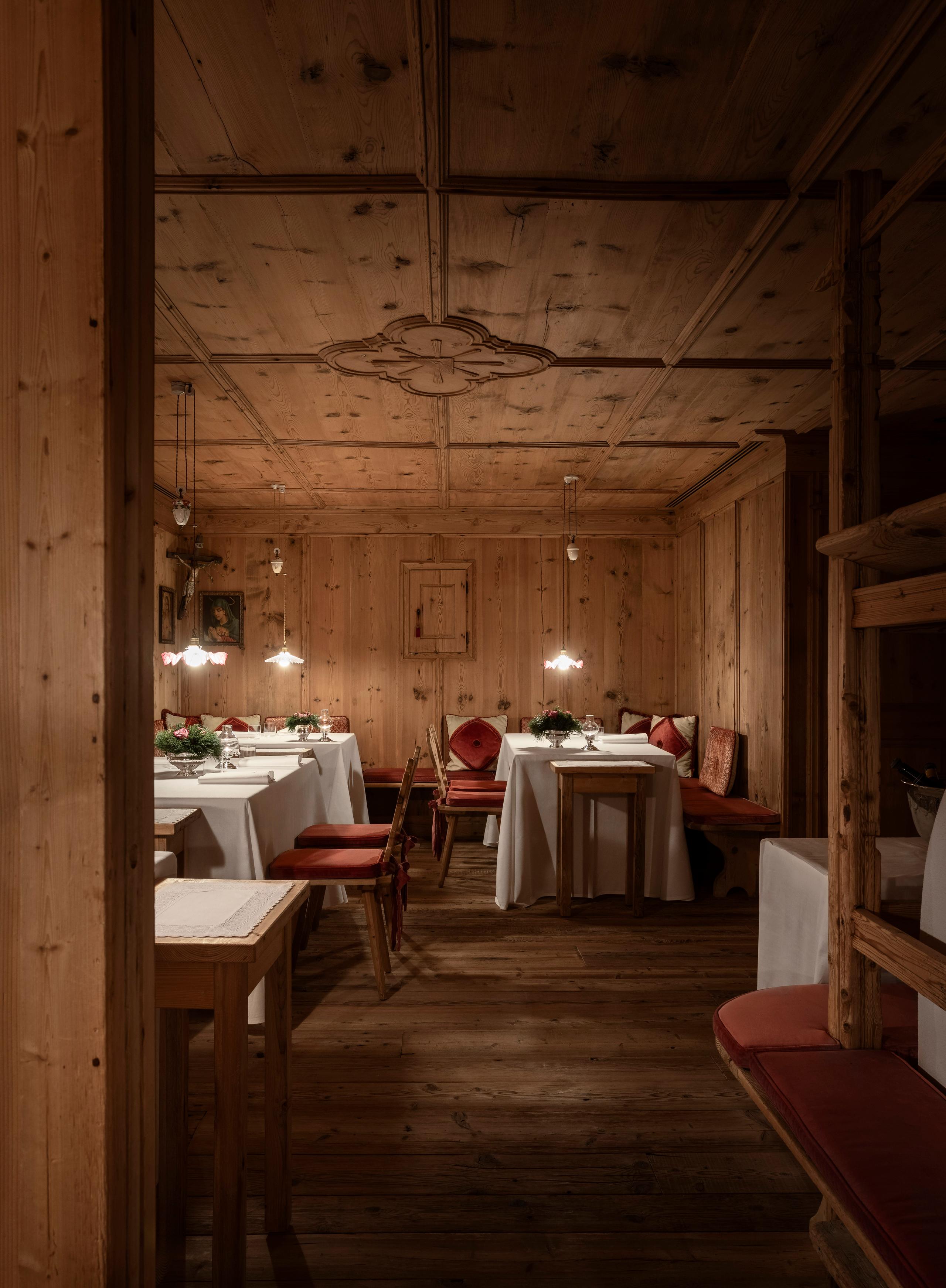 Restaurante Suinsom no Hotel Tyrol no inverno