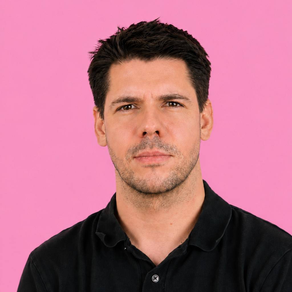 Portrait photograph of author Alex Pugh
