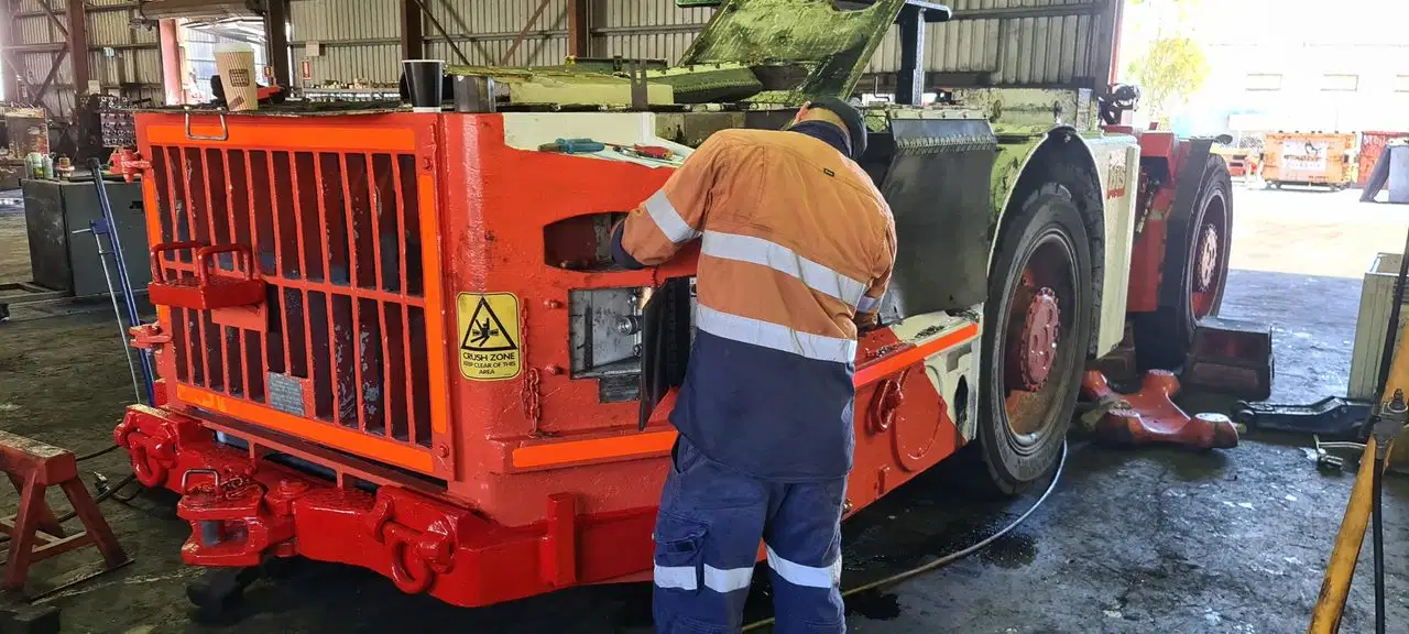 Repairing mining machine