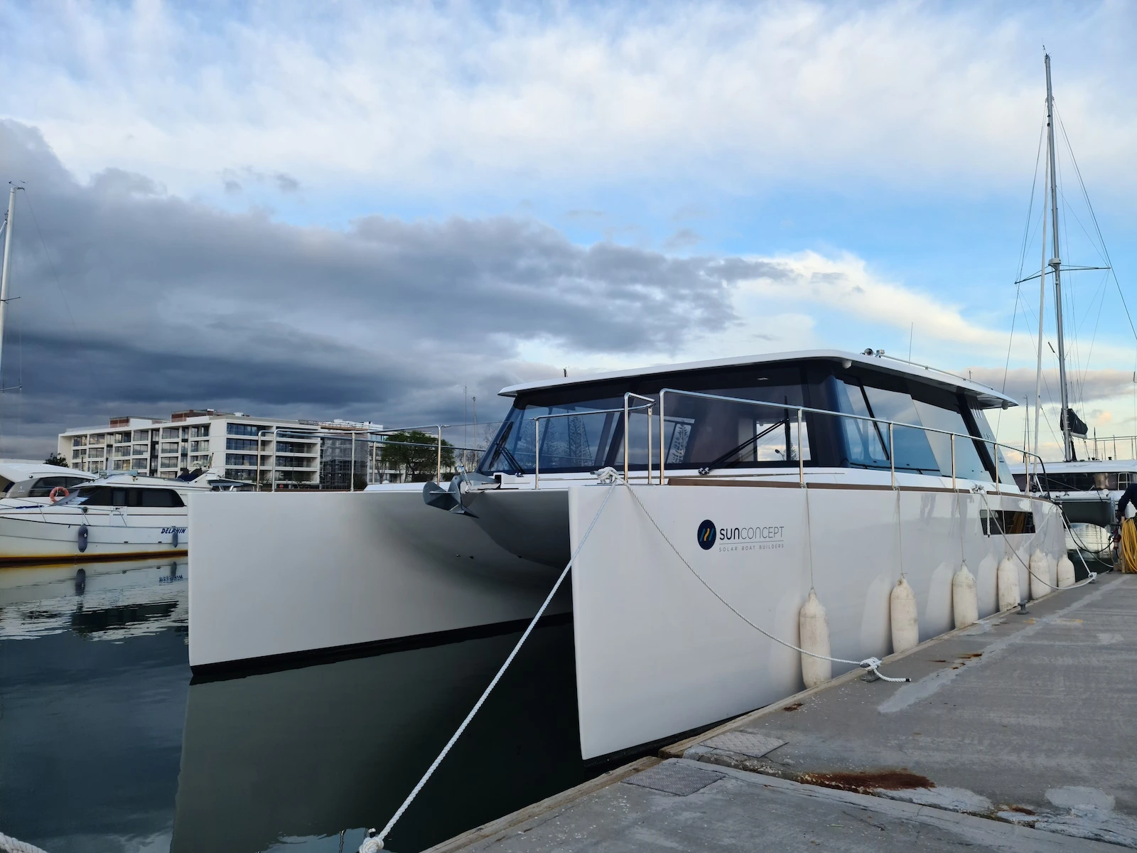 Side view of the Cat12.0 cruise ship  highlighting its sophisticated design.