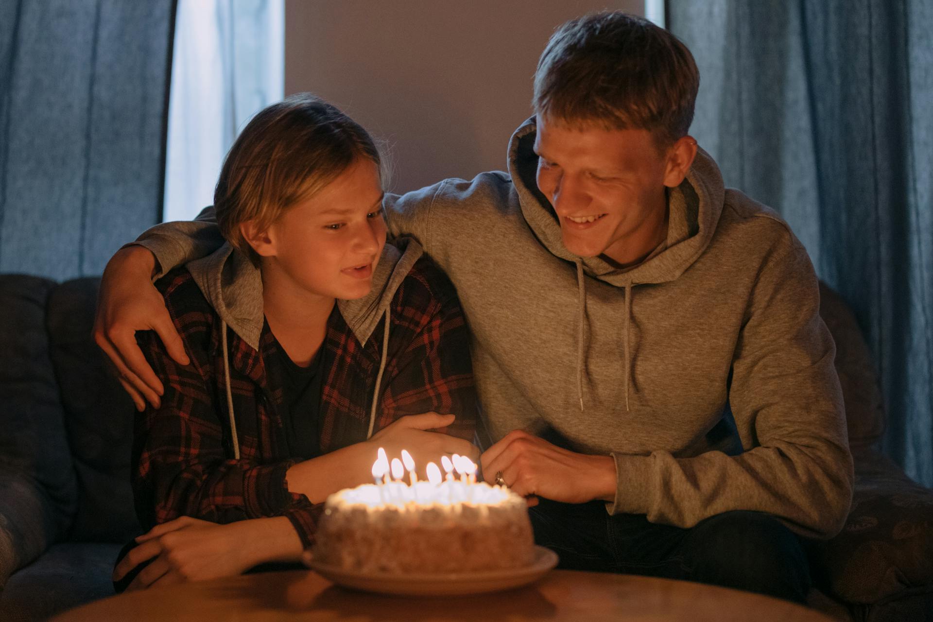 Folksee group video maker for a birthday celebration — Happy Birthday Cousin: From Sentimental to Silly, Find Your…