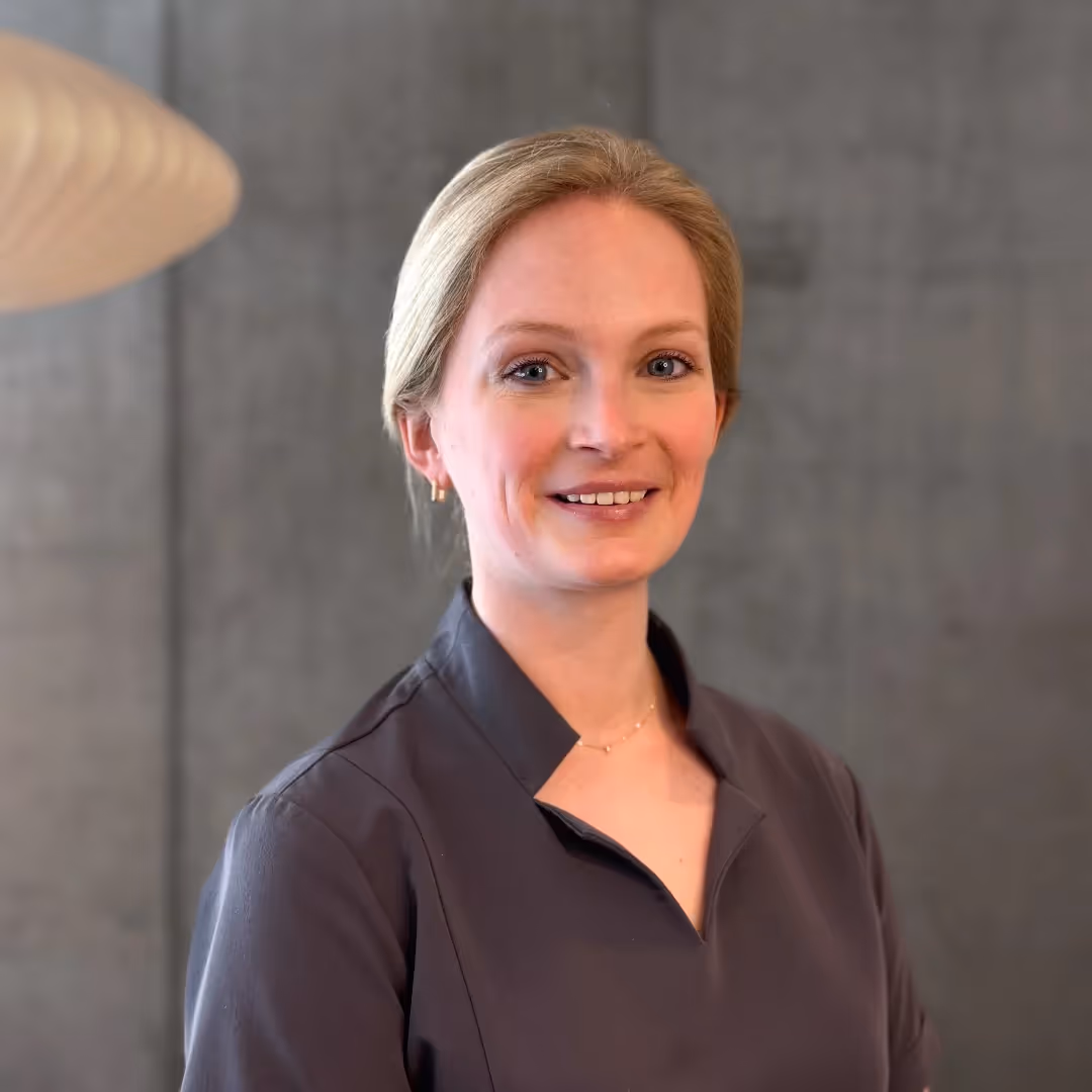 Dr. med. Charlotte Hutchinson