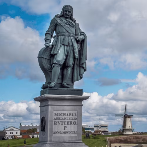 Het standbeeld Michiel de Ruyter in Vlissingen
