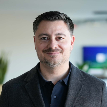 Portrait de Jonathan Di Bennardo, fondateur de Jodhi Suite