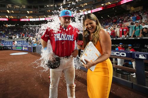 Major League Marlins Win