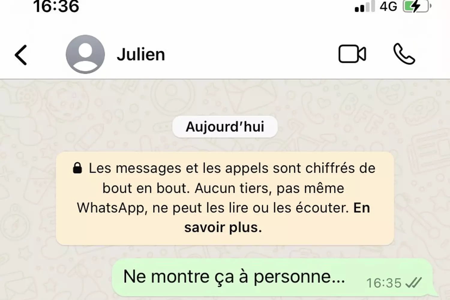 Tout le monde le fait sur WhatsApp et pourtant c'est un délit qui peut coûter cher