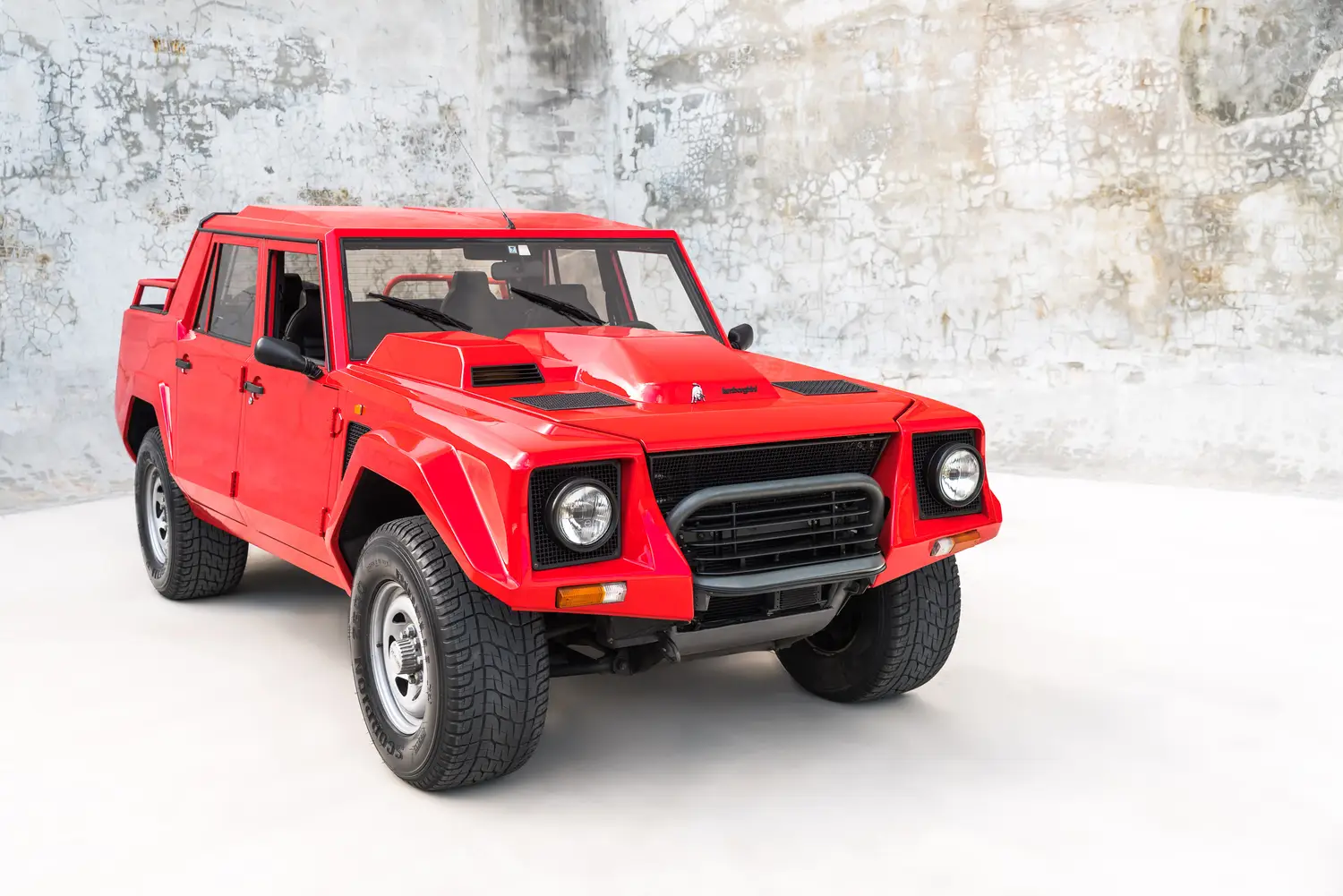 1990 Lamborghini LM002 Downdraft