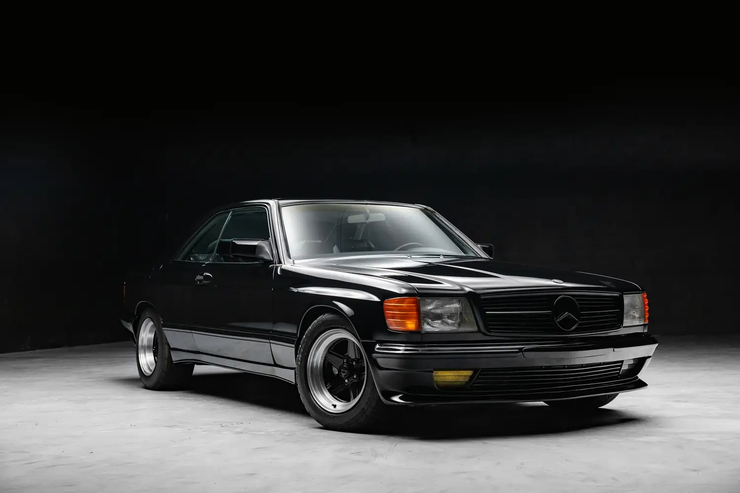 1988 Mercedes-Benz 560 SEC 