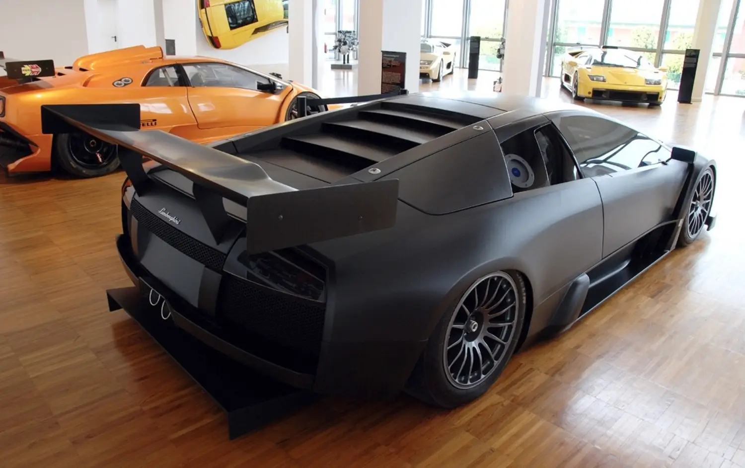 MRコレクションLamborghini ムルシェラーゴ　R-GT 2003年 2003 Lamborghini Murciélago R-GT | Curated