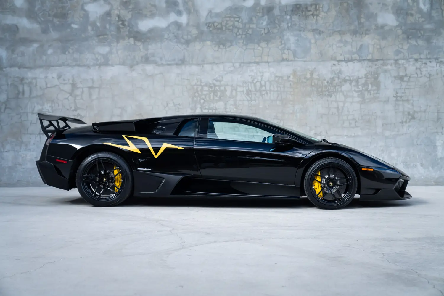2010 Lamborghini Murciélago LP 670–4 SuperVeloce | Curated