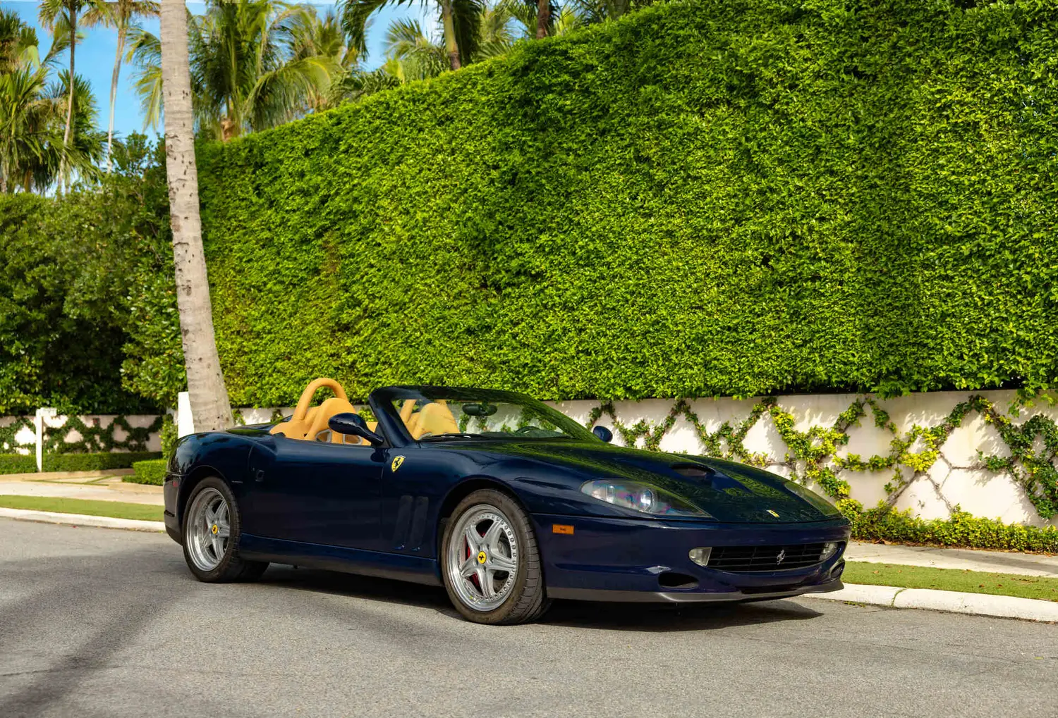 2001 Ferrari 550 Barchetta 