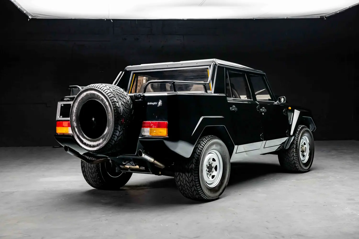 1988 Lamborghini LM002 Downdraft