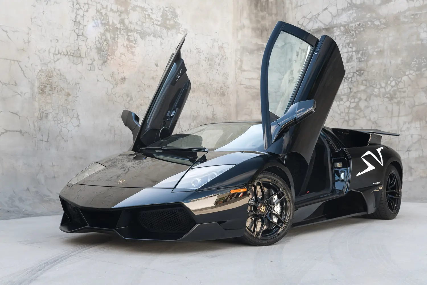 2010 Lamborghini Murciélago LP 670–4 SuperVeloce