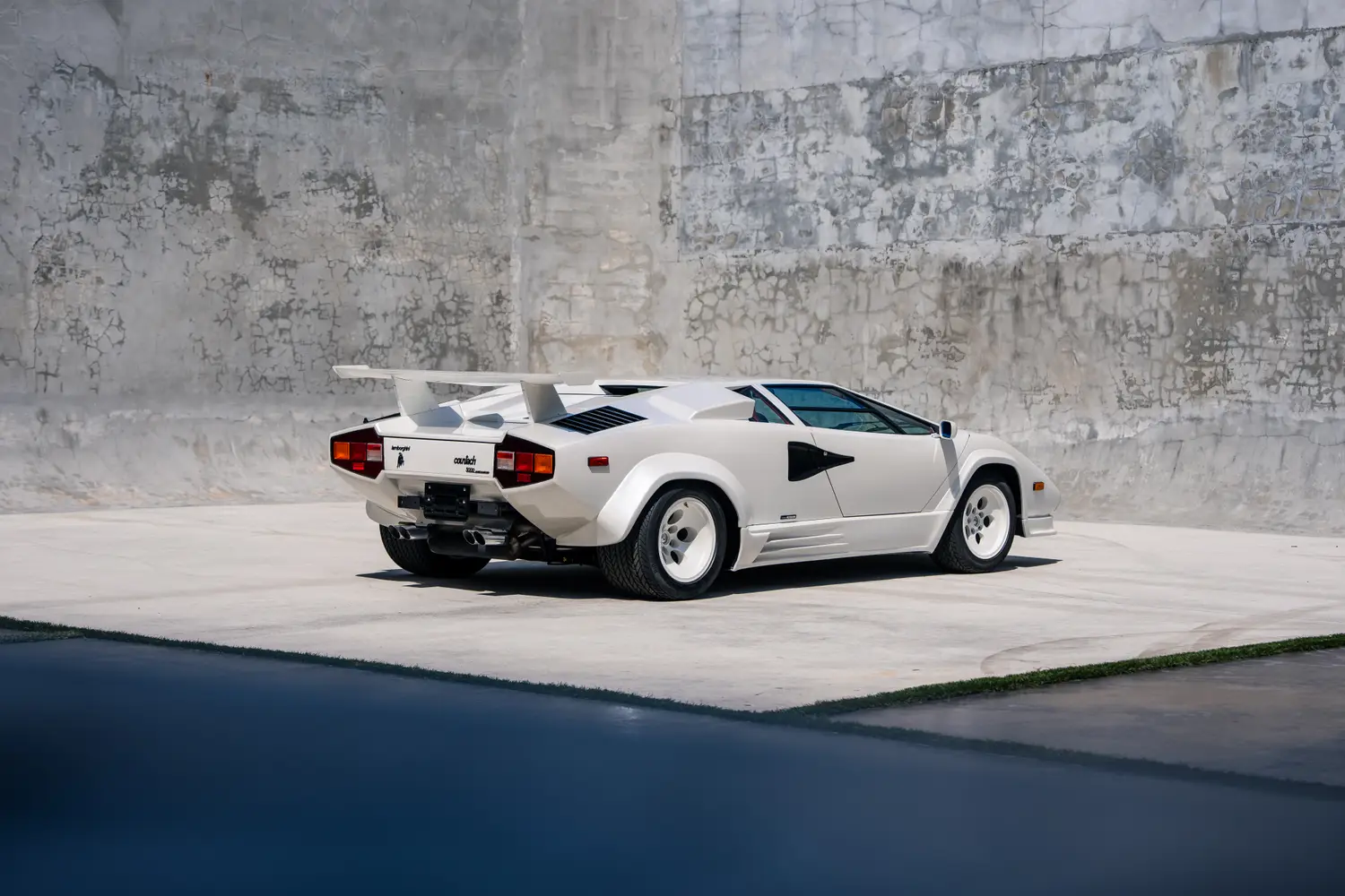 1989 Lamborghini Countach   5000 QV