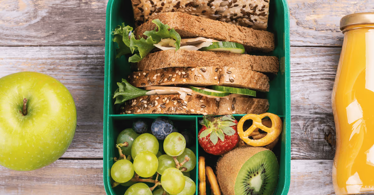 A Nutritionists Tips for Packing a Balanced Lunchbox