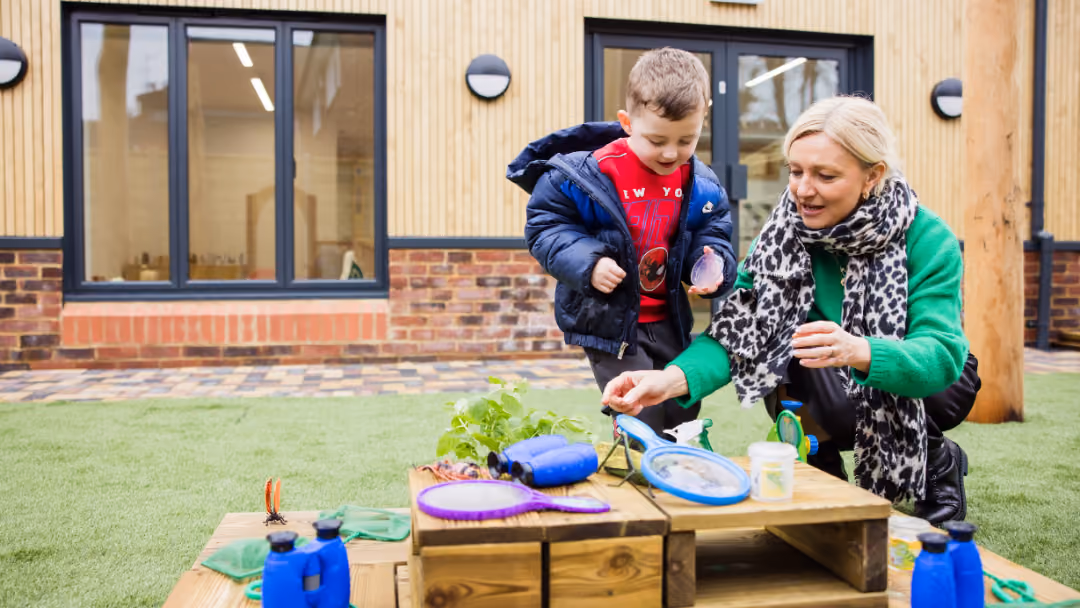 Child learning at Fennies