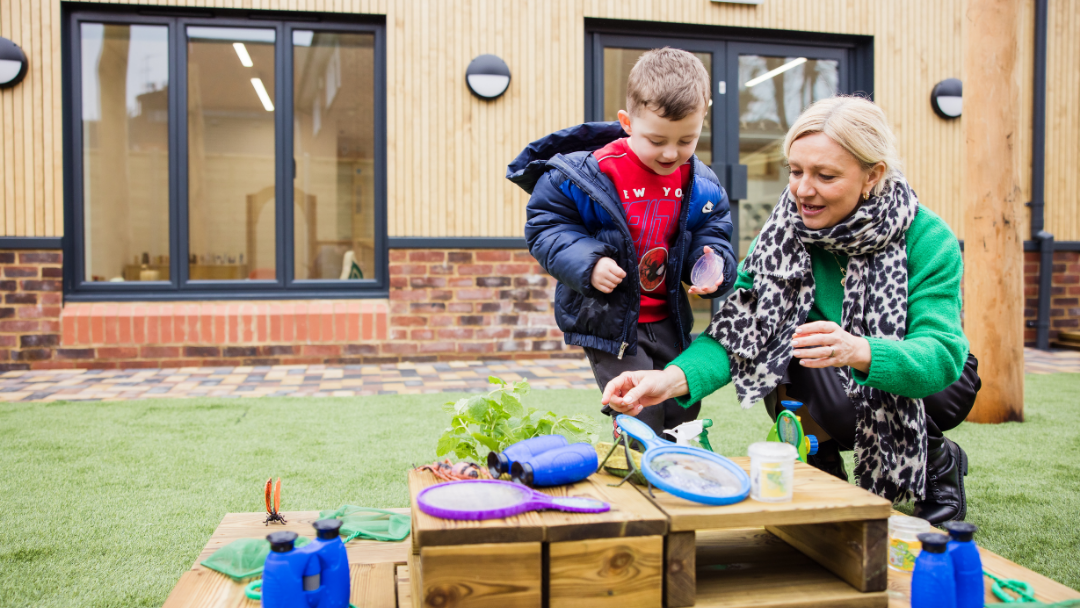 Child learning at Fennies
