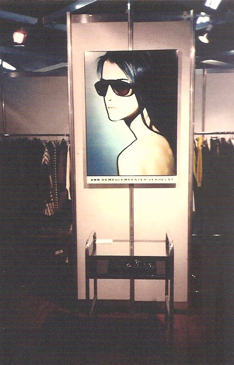 Стенды Антверпенской шестерки на выставке British Designers Show в Лондоне, 1986 г.