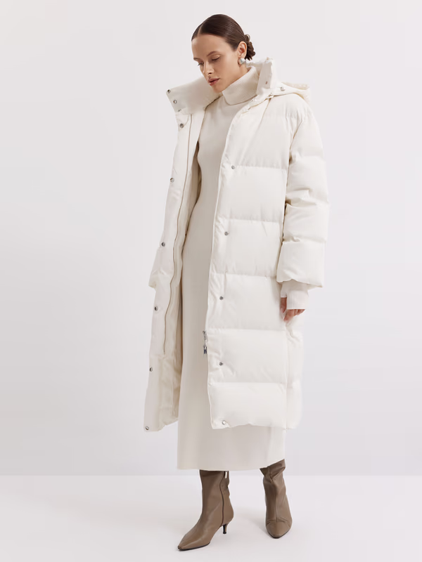 Длинный пуховик CHARUEL