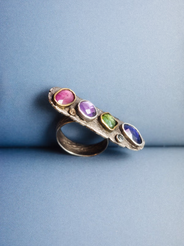 Кольцо 47 STORE