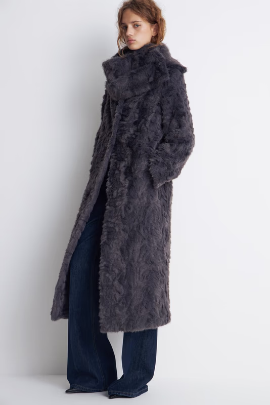 Длинная шуба LIME