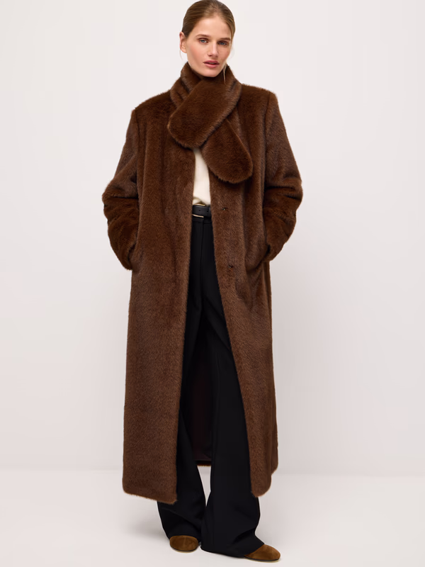 Меховое пальто SELFMADE