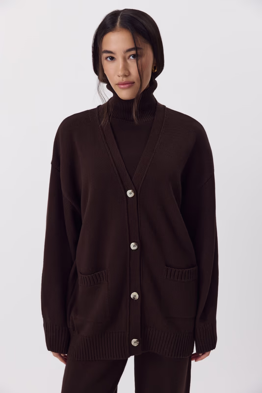 Кардиган с округлыми рукавами CHARMSTORE