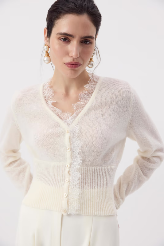 Кардиган с кружевом CHARMSTORE 