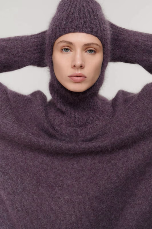 Балаклава ручной вязки DAISYKNIT