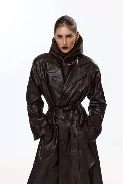 Плащ 404 NOT FOUND