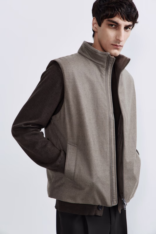 Пуховый жилет LIME