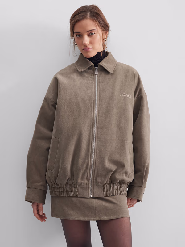 Бомбер утепленный с вышивкой AIM CLO