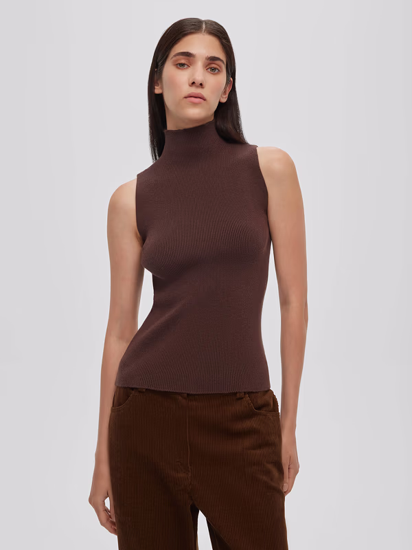 Трикотажный топ с воротником стойка AIM CLO