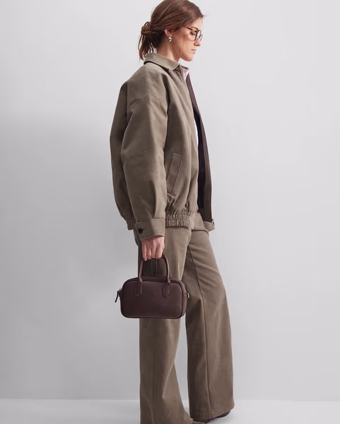 Бомбер утепленный с вышивкой AIM CLO