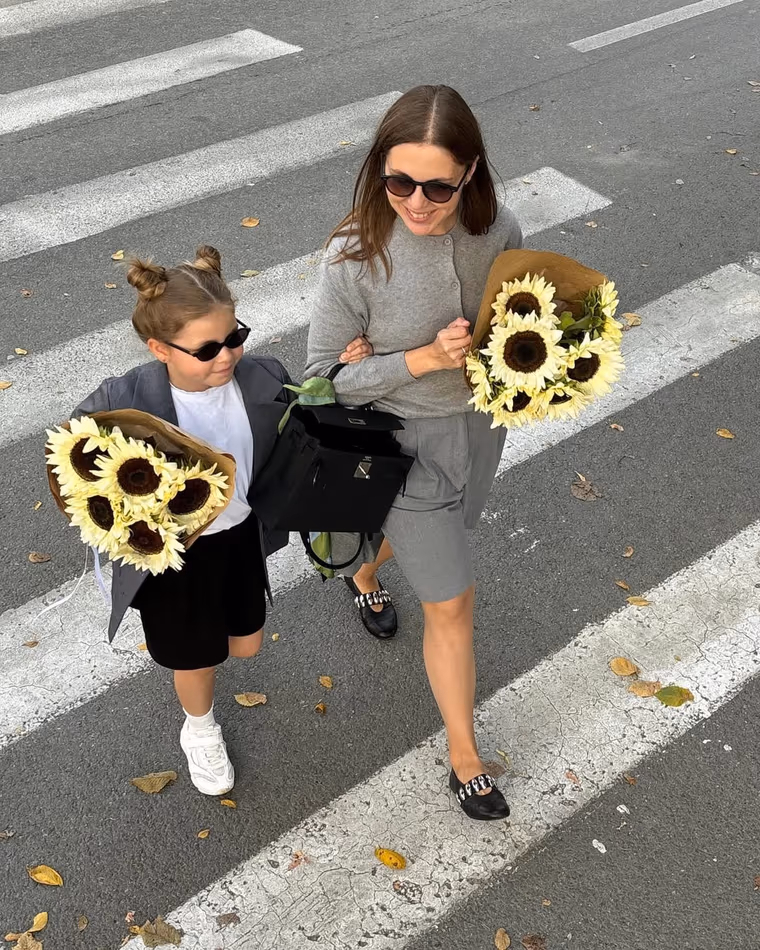 @angela.irisburbonov