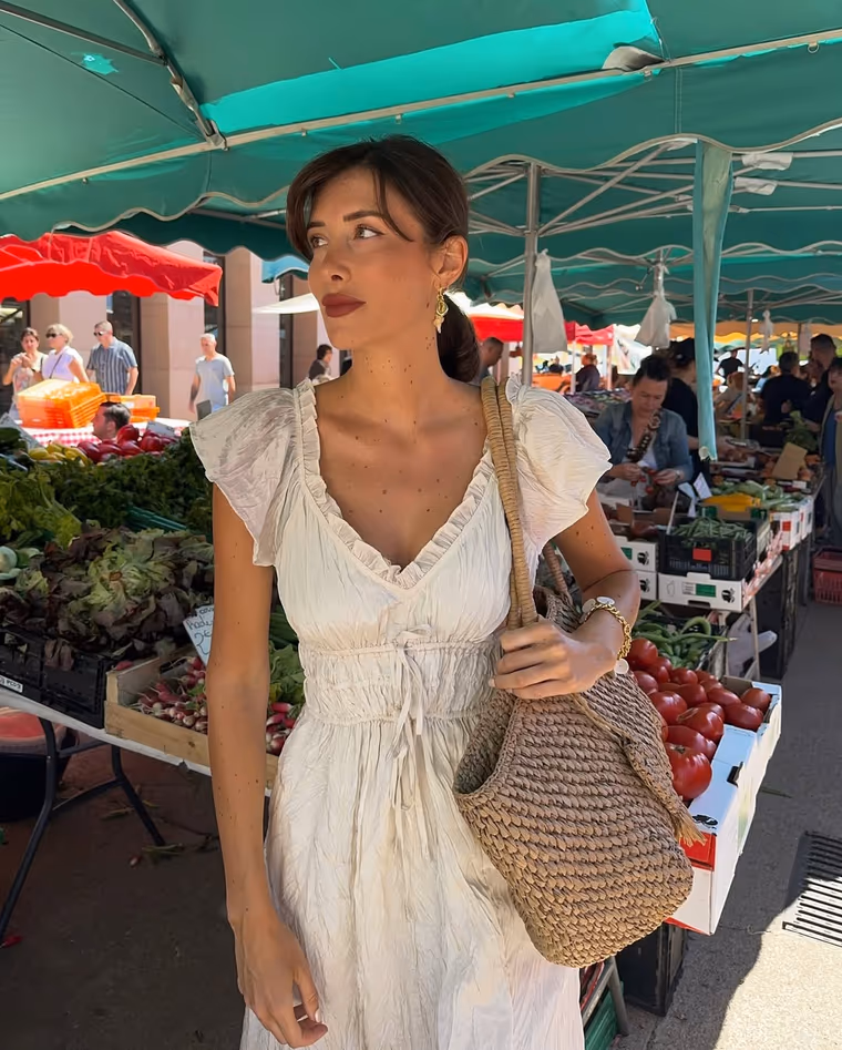 @juliesfi
