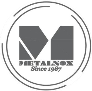 Logo of MetalNox, nautical company