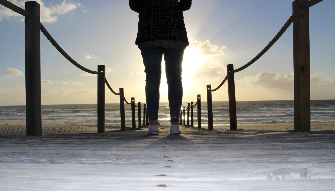 Setting Healthy Boundaries in Early Recovery