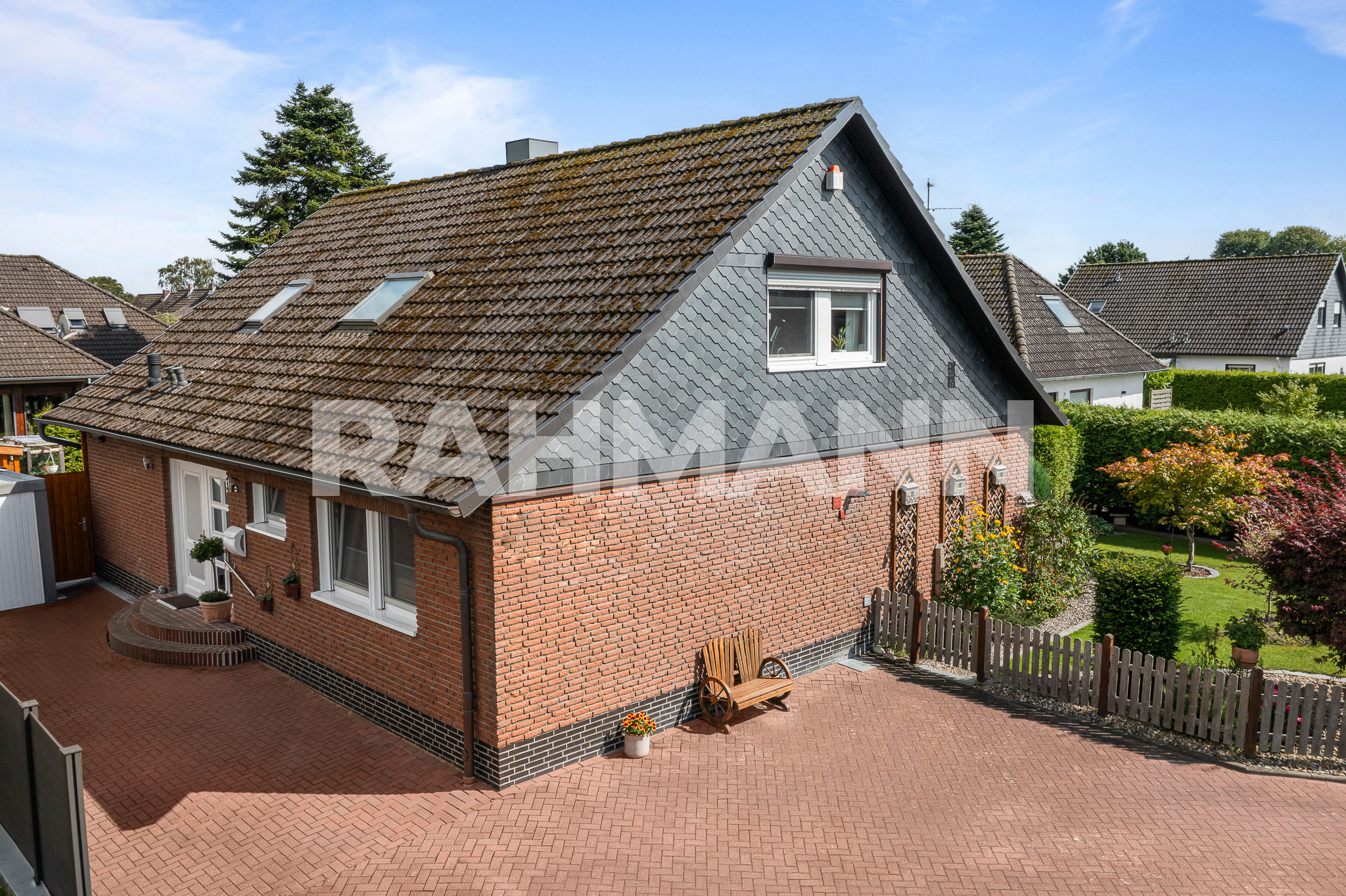 RAHMANN-Zuhause-Hausansicht
