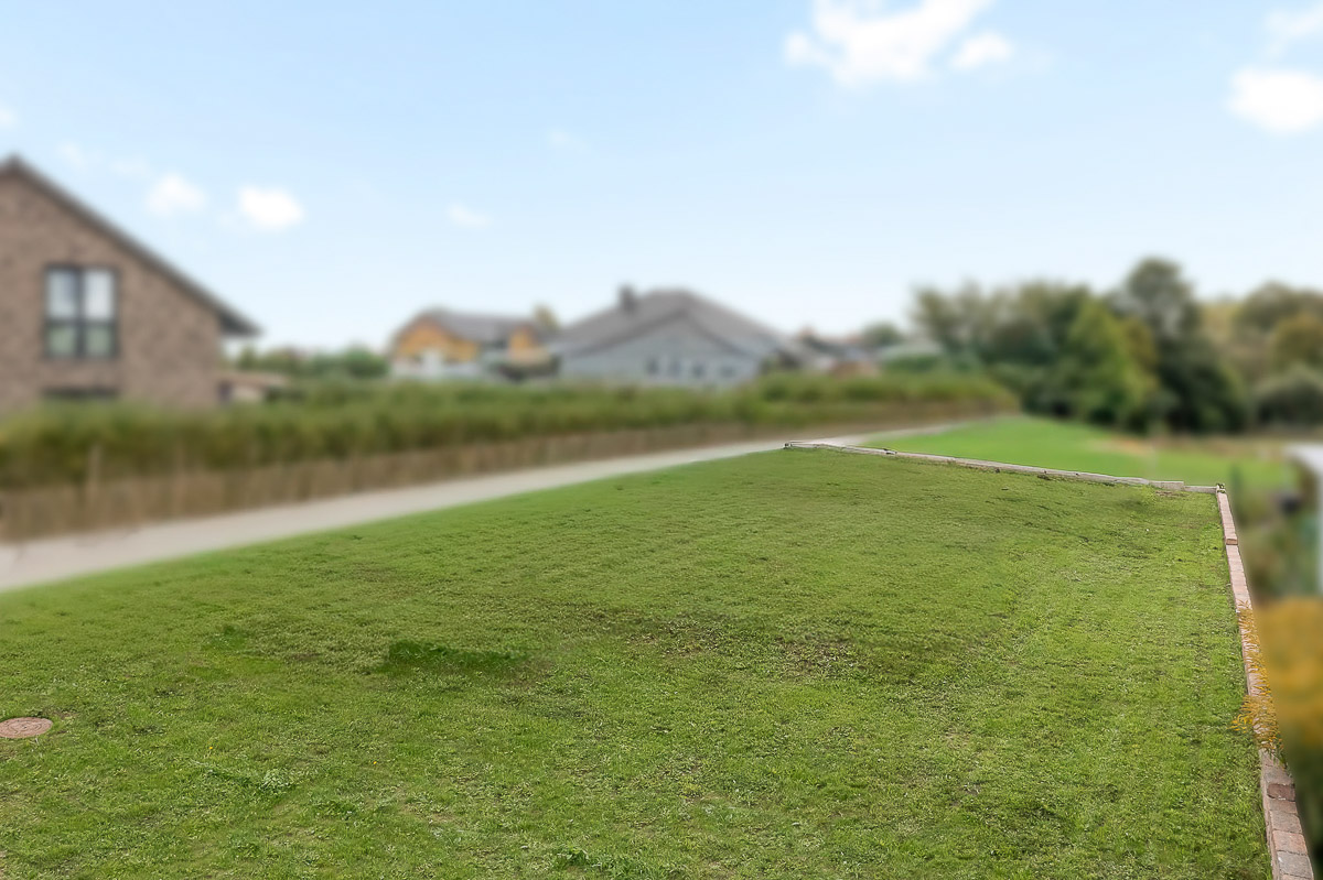 RAHMANN-Bauplatz-seitliche Ansicht