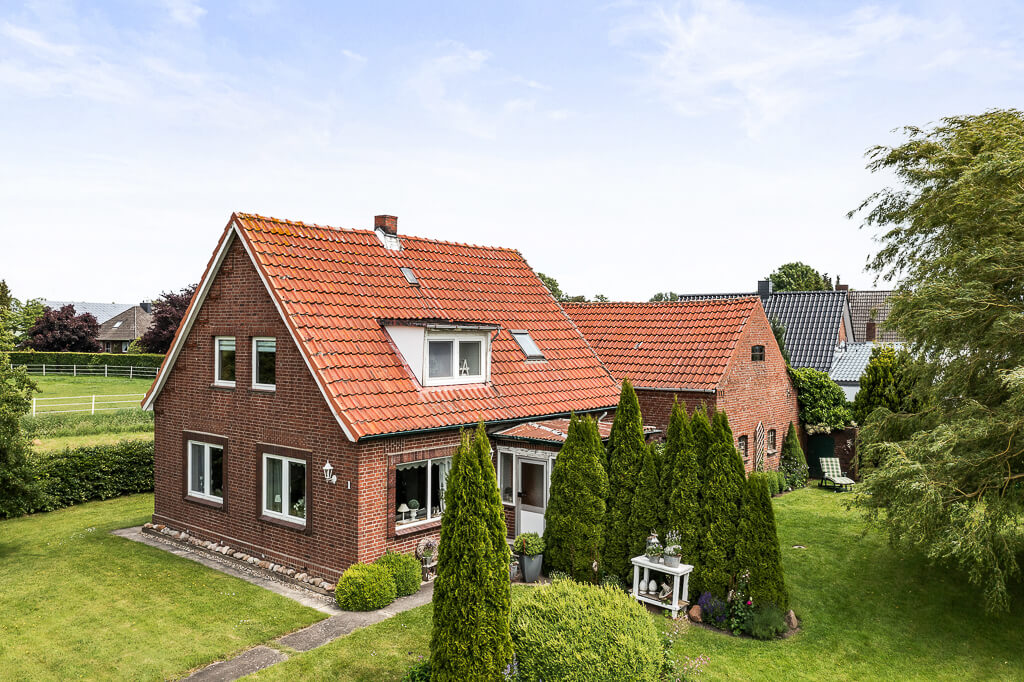 RAHMANN-Weitblick-Hausansicht