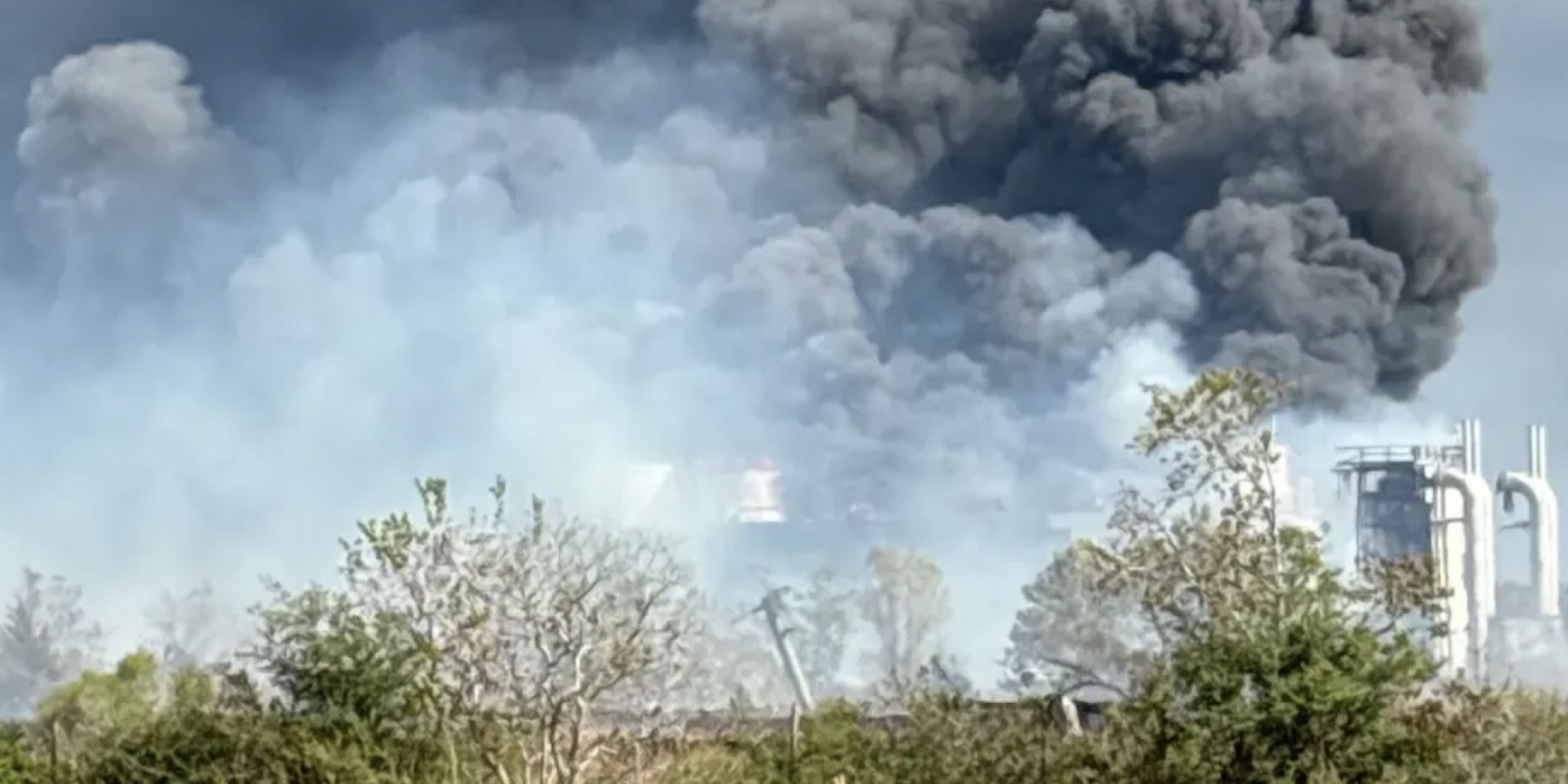 Fire Engulfs Cooling Towers at Defunct Galveston County Power Plant; Future Desalination Site Spared
