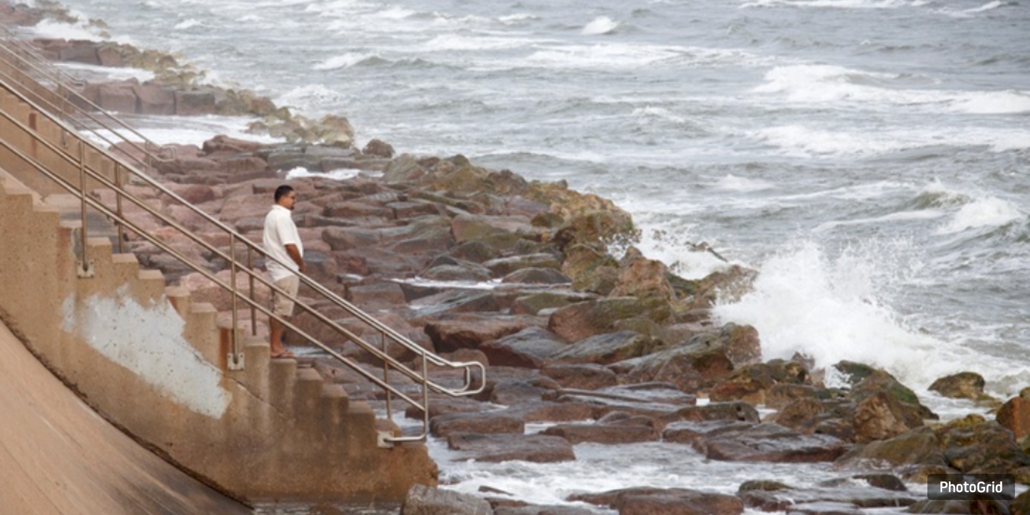 Senate clears funding bill backing Galveston ship channel, coastal barrier