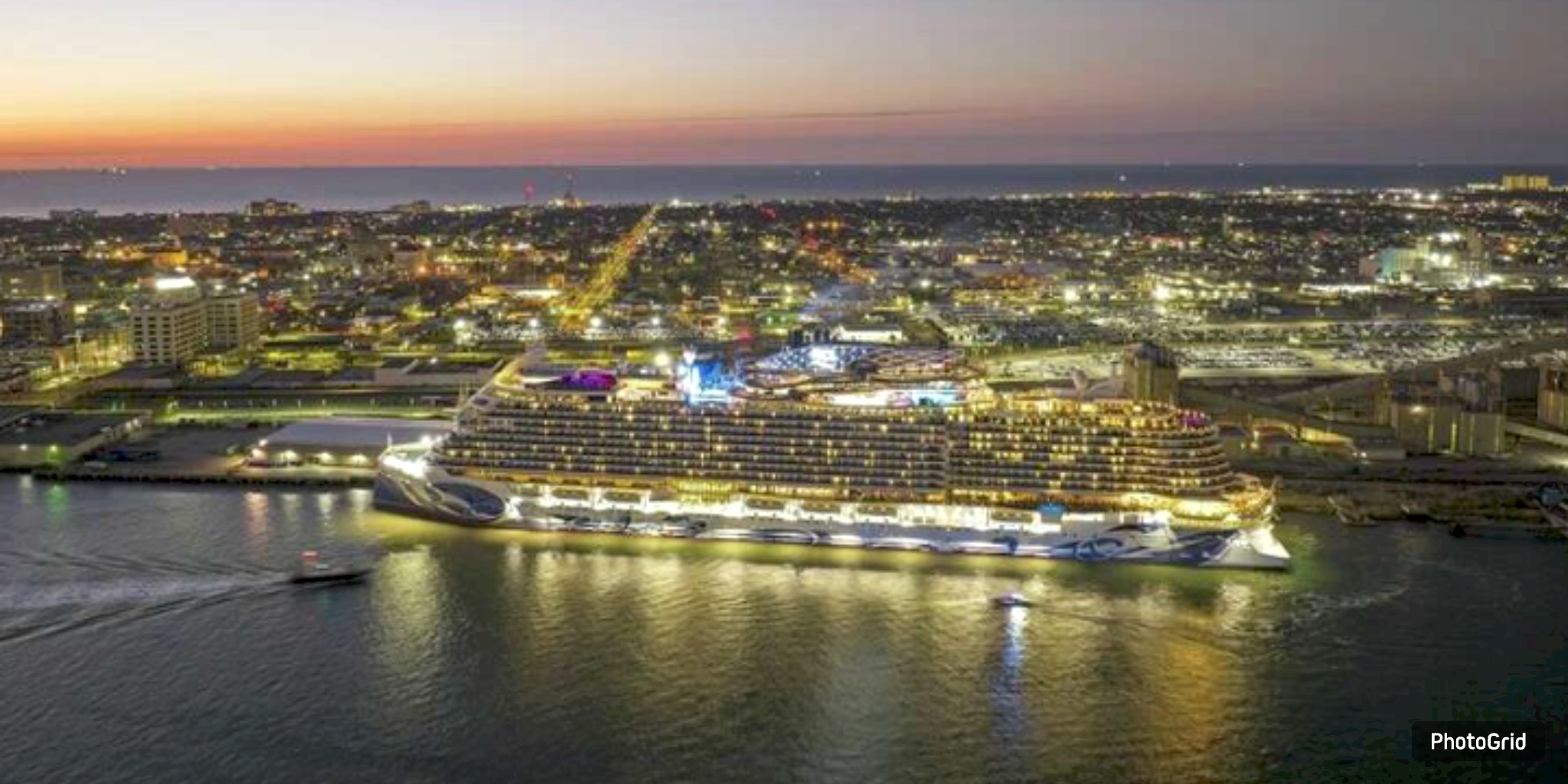 Galveston pitches island identity as cruise traffic surges