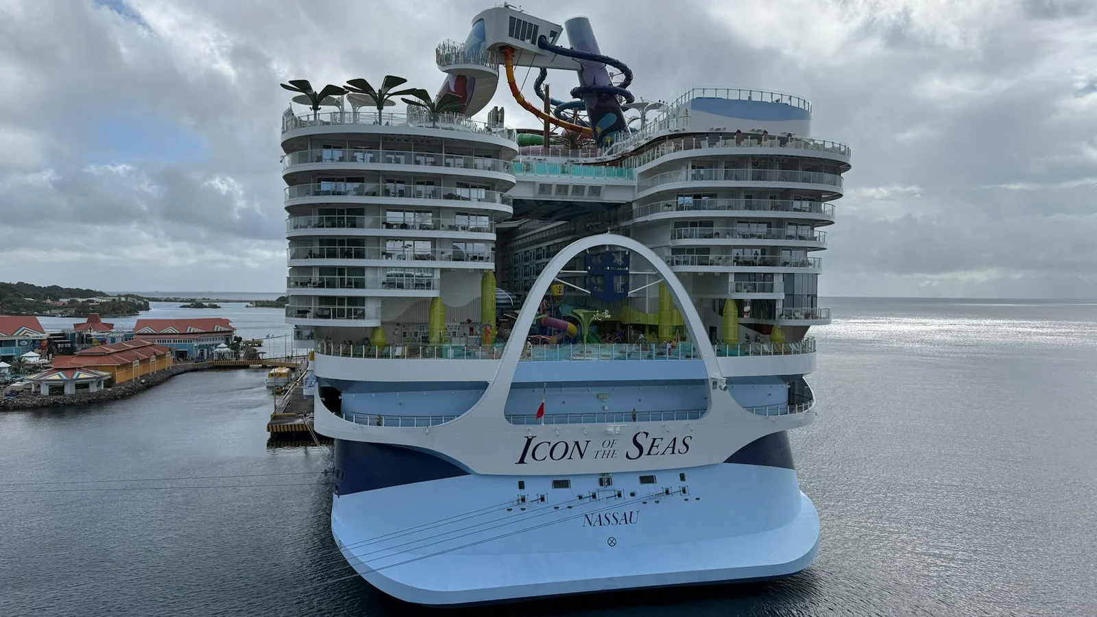 Symphony of the Seas redeployment reshapes 2027 cruises
