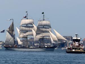 Elissa Sails East After New York, Carrying Galveston's Story Forward