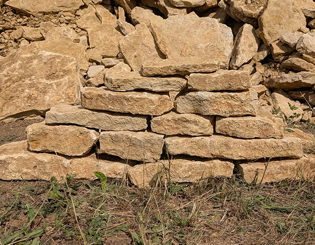 A new source of walling stone, Cranford Classic is perfect for mortared and dry stone walls