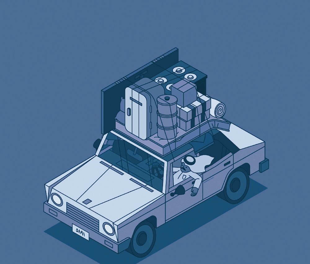 A man with all his stuff packed on his car, representing our Florida Road Trip.