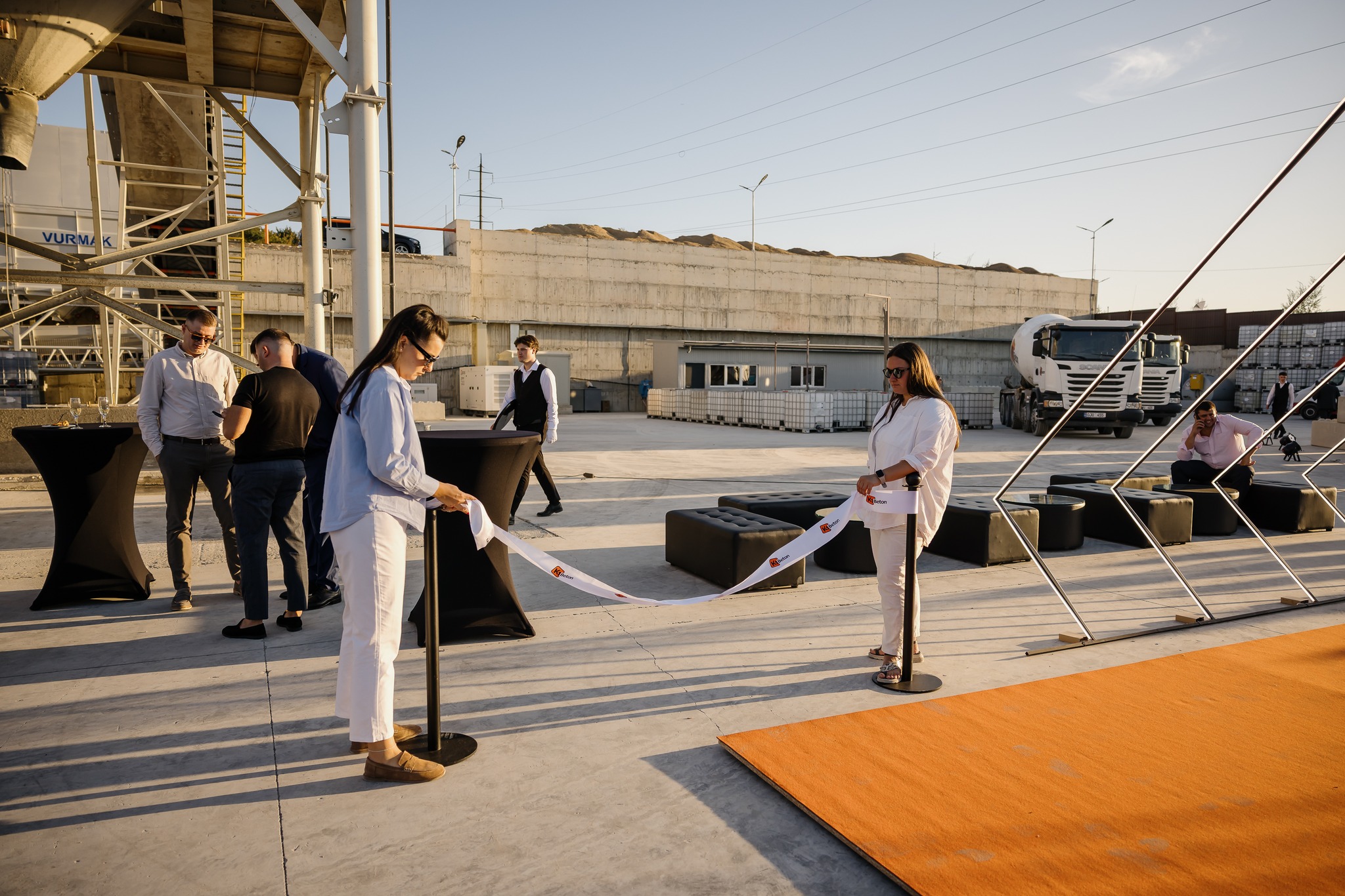 Гибридные события от Media Show Grup: онлайн-трансляции, стриминг и производство видео