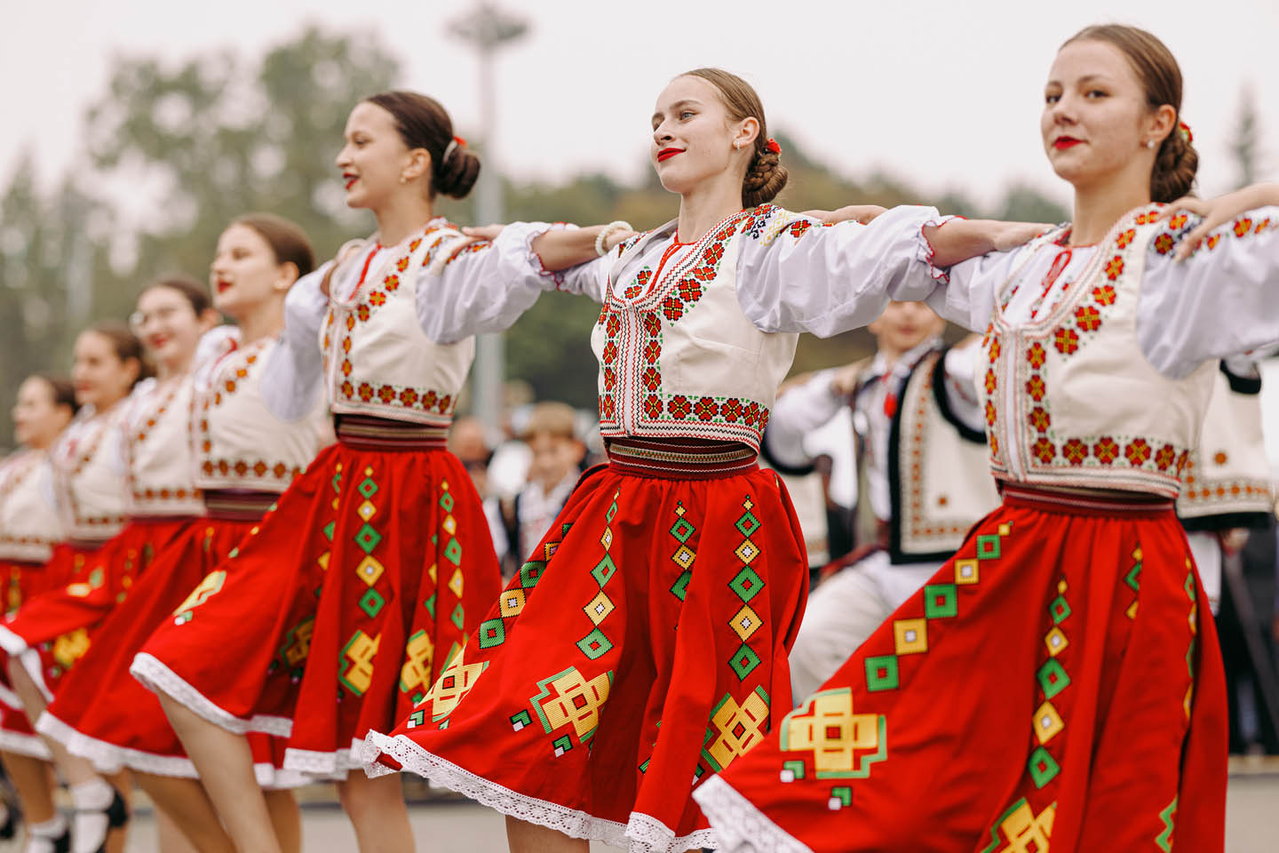 Media Show Group — ведущий организатор мероприятий: энергичный фестиваль Ziua Națională a Vinului, концерты, дегустации и осенняя атмосфера в столице Молдовы.